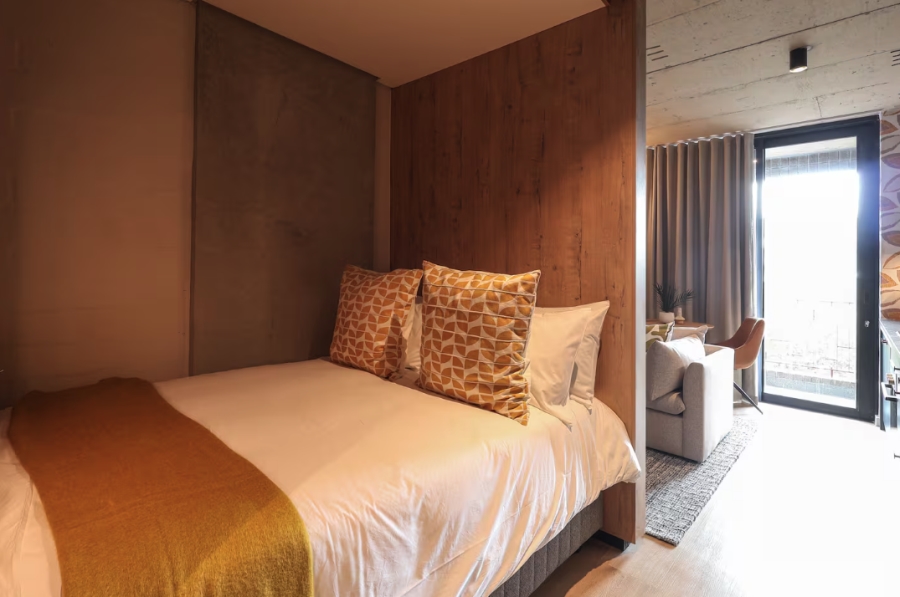 0 Bedroom Property for Sale in Sea Point Western Cape